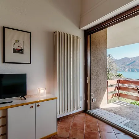Sunlight Apartment Menaggio